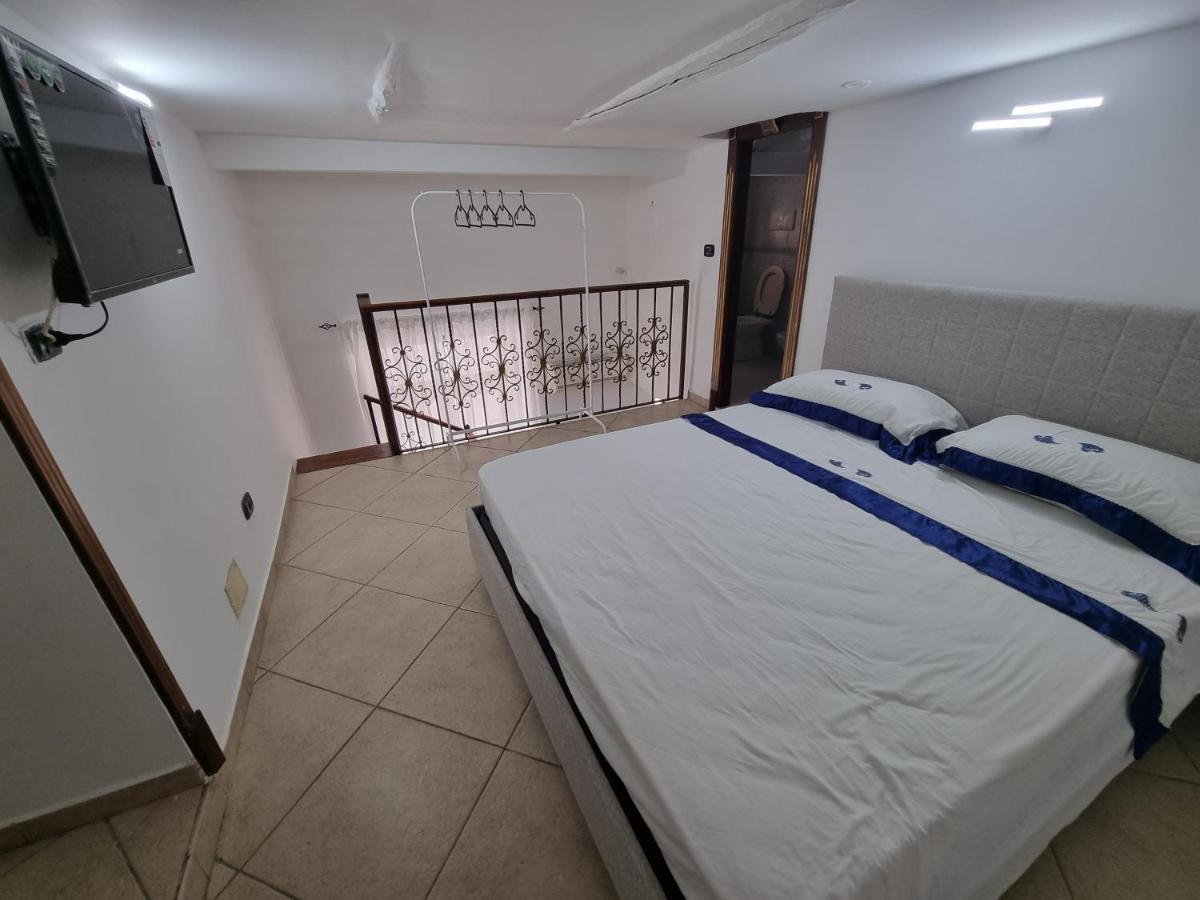 B&B Casa Naples Luaran gambar